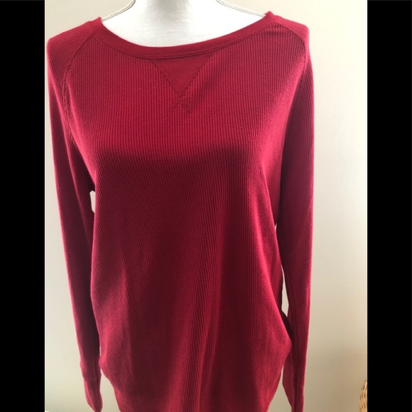 womens red thermal top